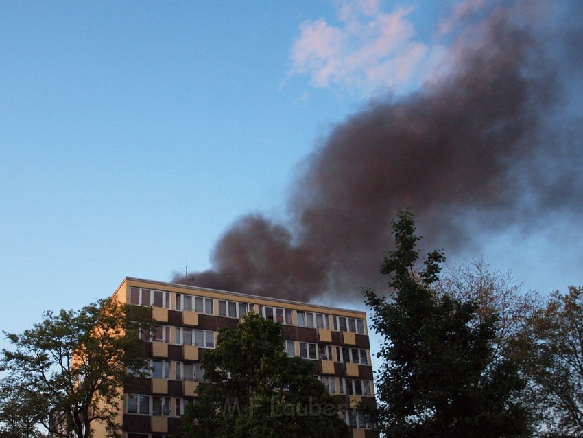 Feuer 3 Koeln Vingst Burgstr P003.JPG